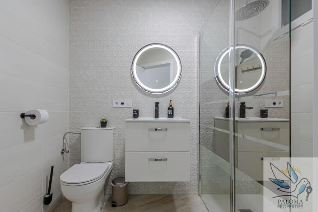 Wonderful Studio Apartment On The Beachfront Benalmádena Buitenkant foto