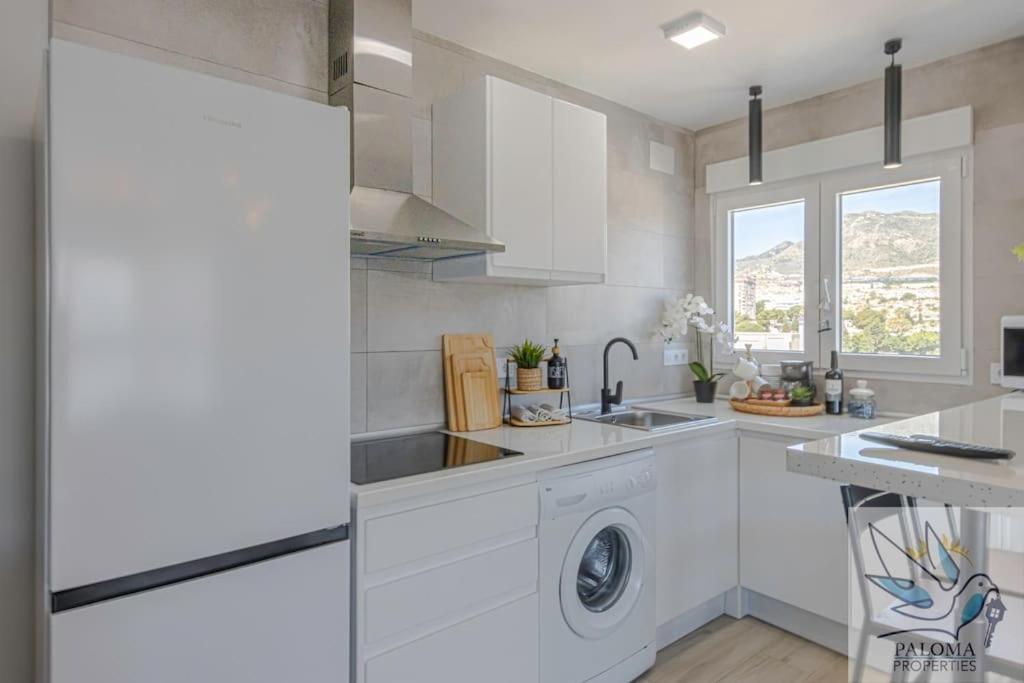 Wonderful Studio Apartment On The Beachfront Benalmádena Buitenkant foto